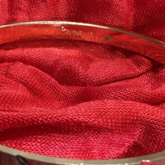 Vintage Crown Trifari Gold Etched Bangle Bracelet - Picture 4 of 5